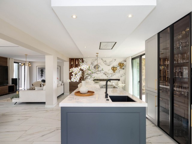 6 Schlafzimmer Villa in Málaga
