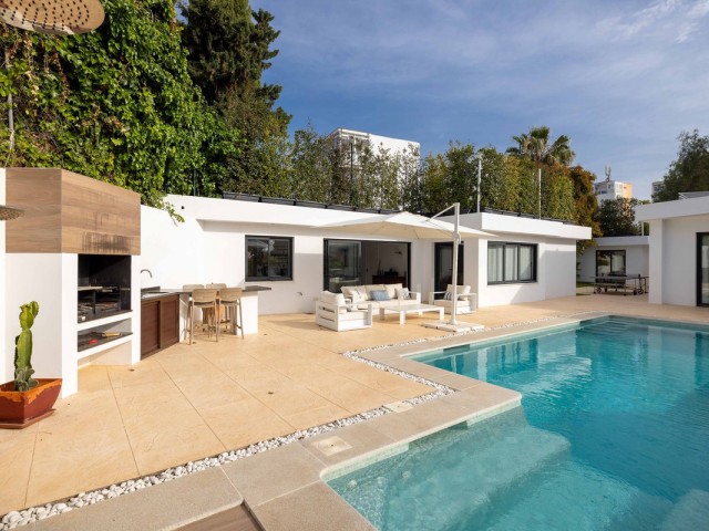 6 Schlafzimmer Villa in Málaga