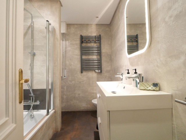 Appartement avec 3 Chambres  à Puerto de Cabopino