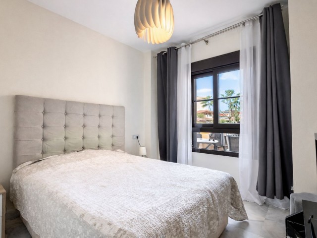 Apartamento con 2 Dormitorios  en Hacienda del Sol