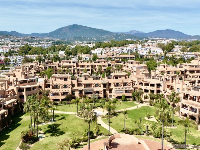 Apartamento con 2 Dormitorios  en Hacienda del Sol