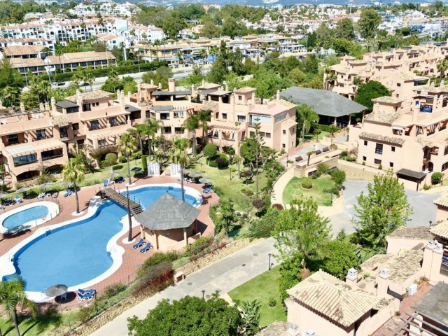 Apartamento con 2 Dormitorios  en Hacienda del Sol