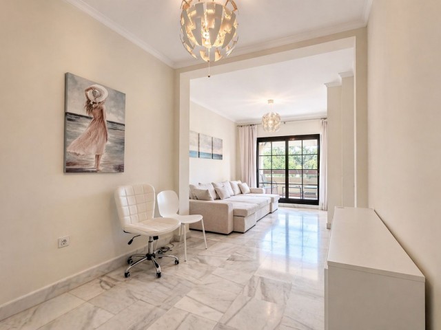Apartment, Hacienda del Sol, R5367256