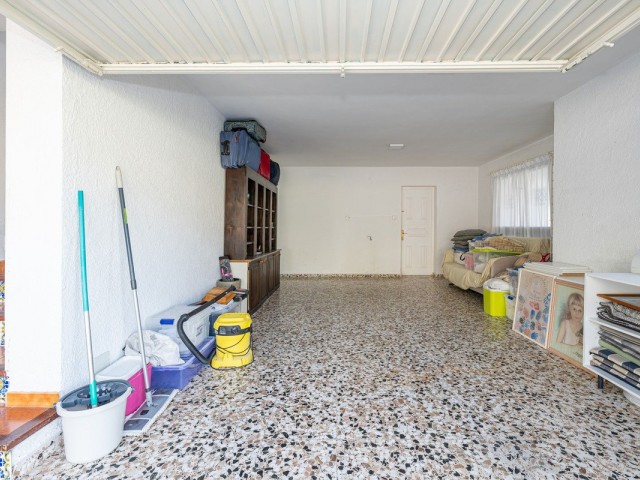 Villa avec 5 Chambres  à Benalmadena