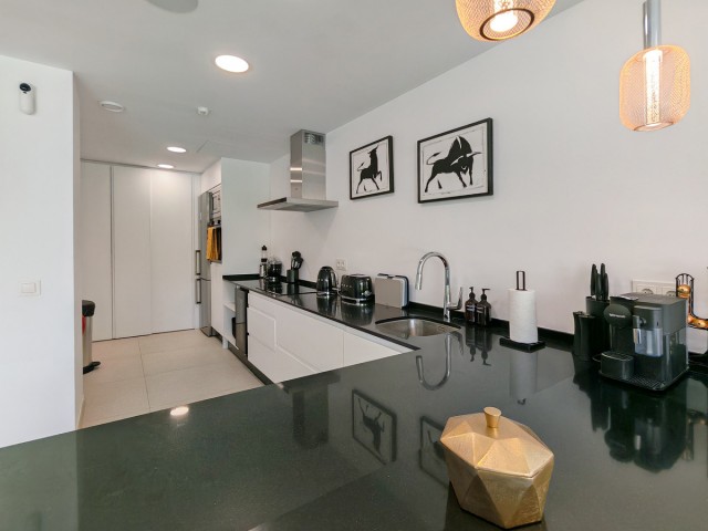 Villa avec 5 Chambres  à Estepona