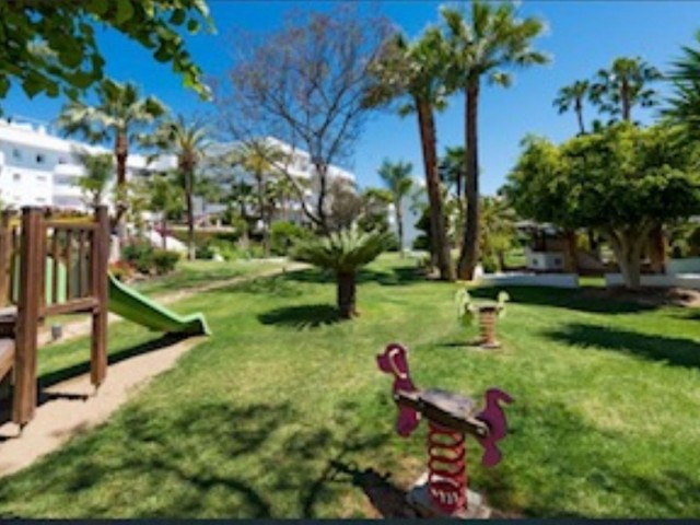 Apartment The Golden Mile - R5370211
