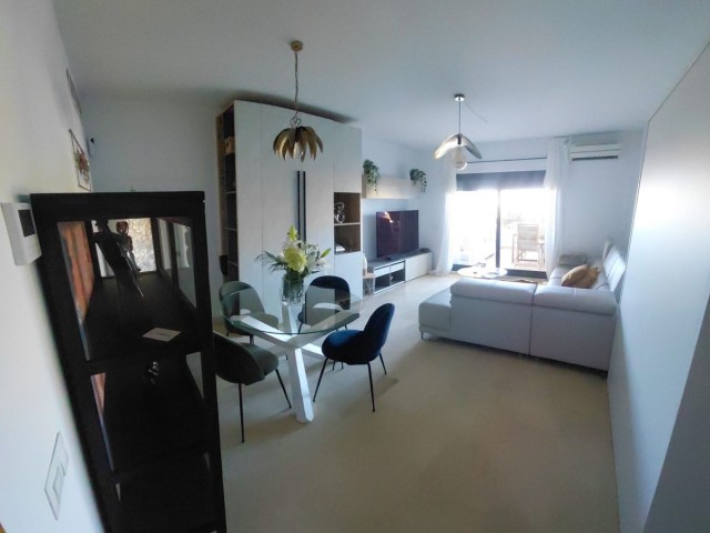 2 Makuuhuoneen Huoneisto Estepona