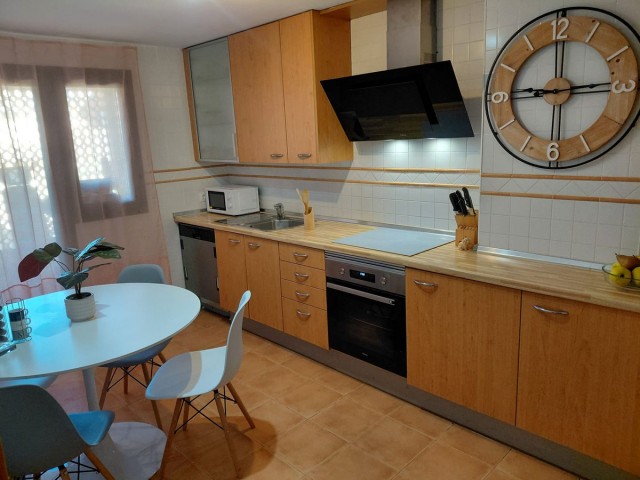 2 Bedrooms Apartment in Estepona