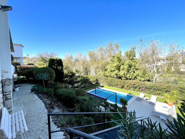 Huvila, Cerros del Aguila, R5271103