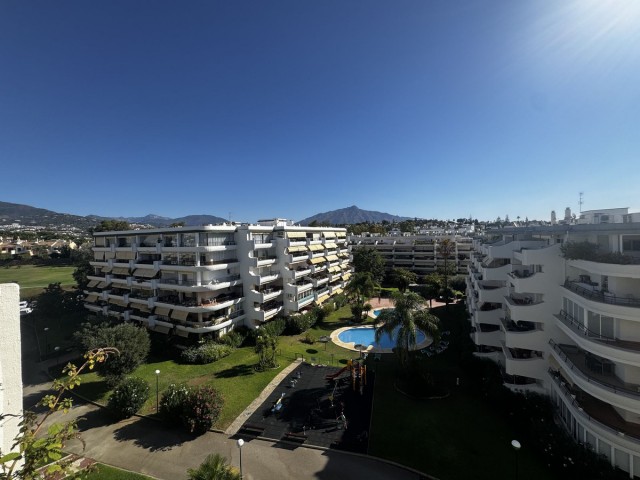 Appartement avec 3 Chambres  à Guadalmina Alta