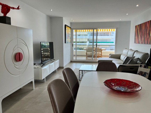 Appartement avec 3 Chambres  à Guadalmina Alta