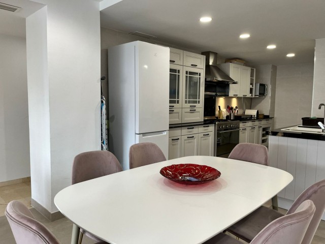 Appartement avec 3 Chambres  à Guadalmina Alta