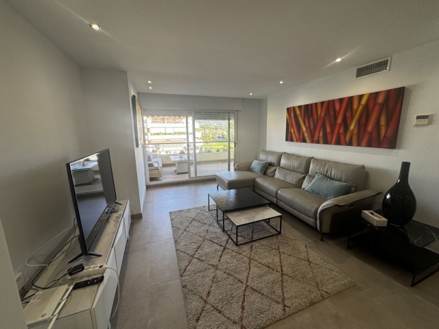Appartement avec 3 Chambres  à Guadalmina Alta