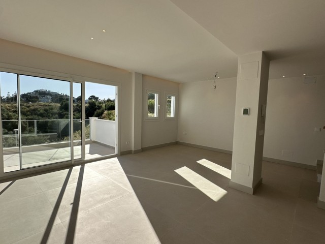 3 Bedrooms Townhouse in Torrequebrada
