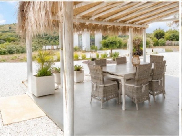 Villa con 2 Dormitorios  en Ojén