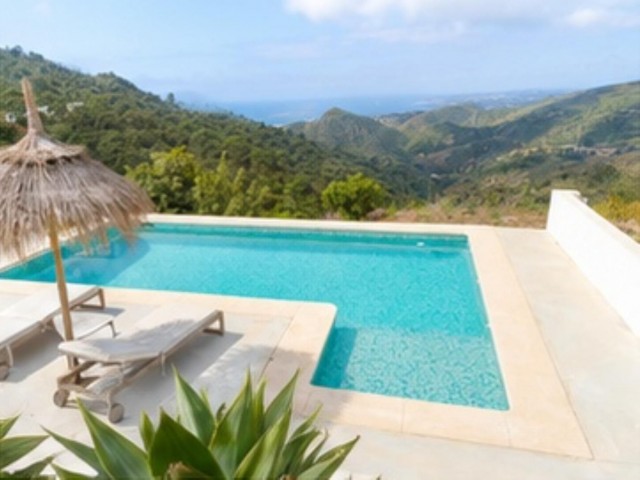 Villa con 2 Dormitorios  en Ojén