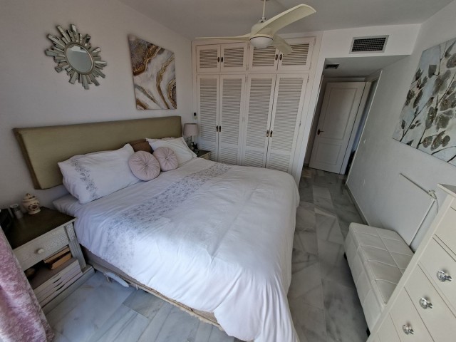 Maison mitoyenne avec 3 Chambres  à La Duquesa