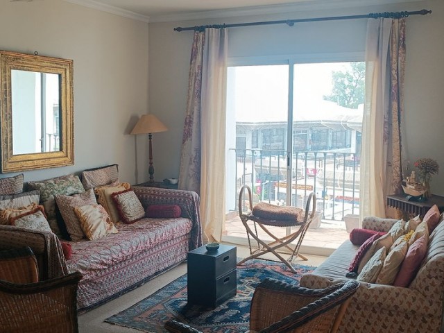 Apartment, Guadalmina Alta, R5375914