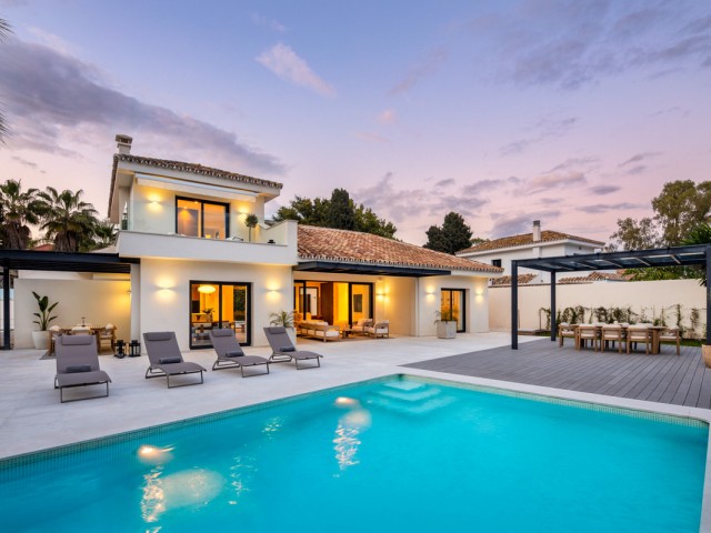 Villa, Cortijo Blanco, R5333518