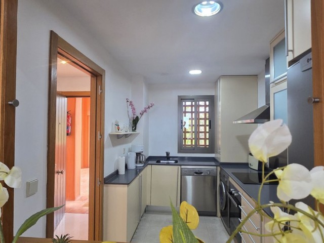 Kattohuoneisto, New Golden Mile, R5378746