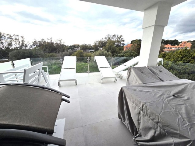 4 Schlafzimmer Villa in Artola