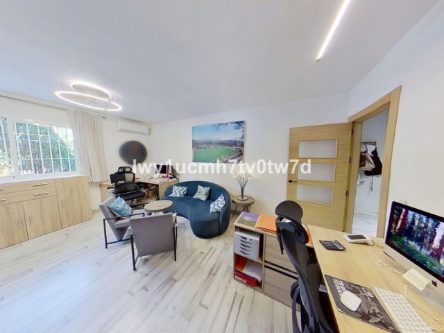 3 Bedrooms Apartment in Arroyo de la Miel