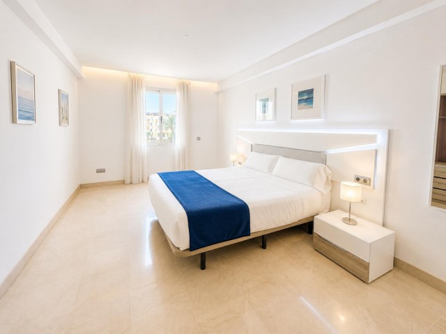 Apartamento con 3 Dormitorios  en Cortijo Blanco