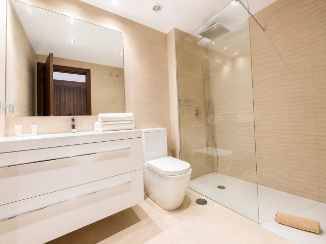 Apartment, Cortijo Blanco, R5382322