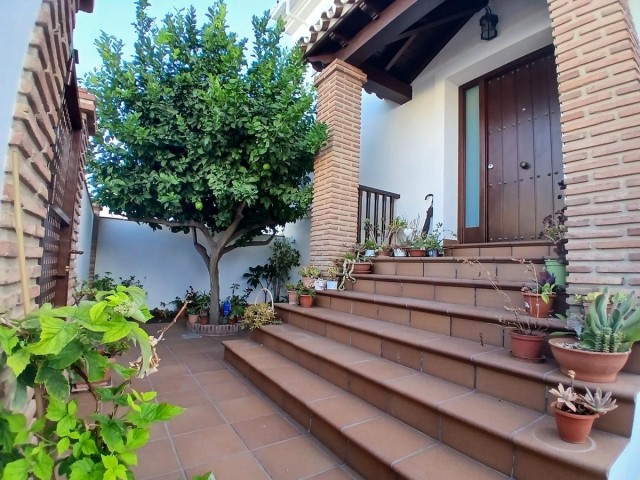 Villa avec 4 Chambres  à Los Pacos