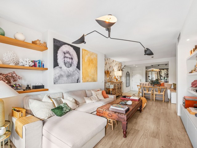 Huoneisto, Guadalmina Alta, R5271946