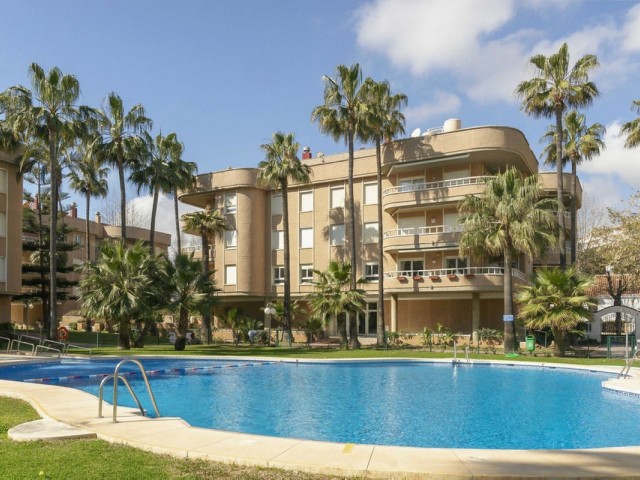Huoneisto, La Carihuela, R5350096