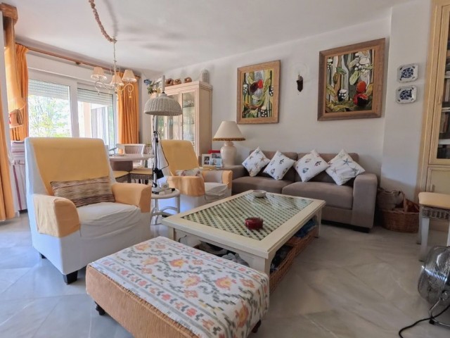 Huoneisto, La Carihuela, R5350096
