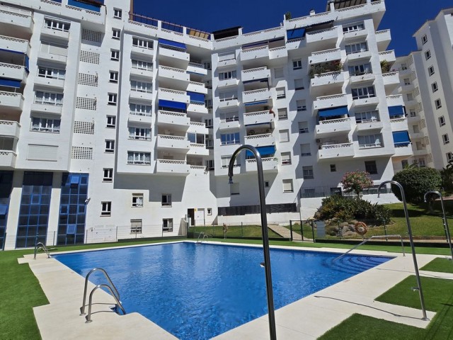 Apartment, Nueva Andalucia, R5379112