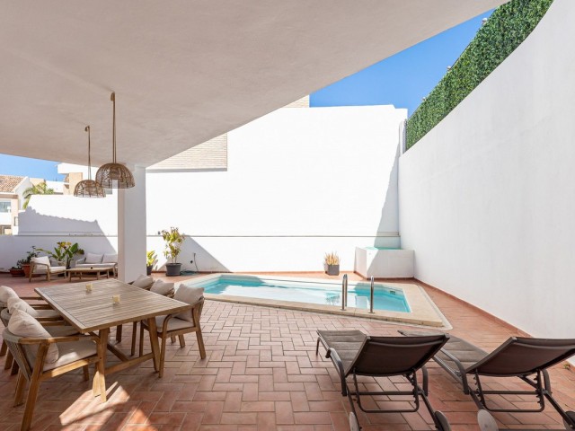 5 Bedrooms Villa in Torremuelle