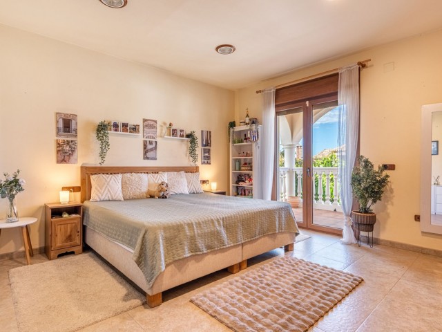 4 Soveroms Villa i Sierrezuela