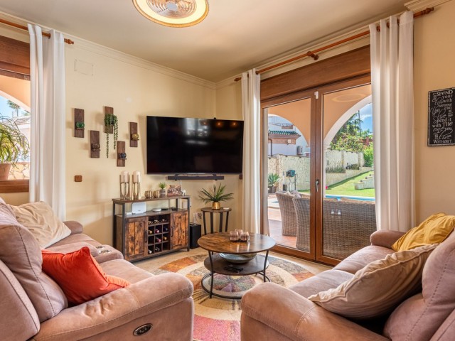 4 Soveroms Villa i Sierrezuela