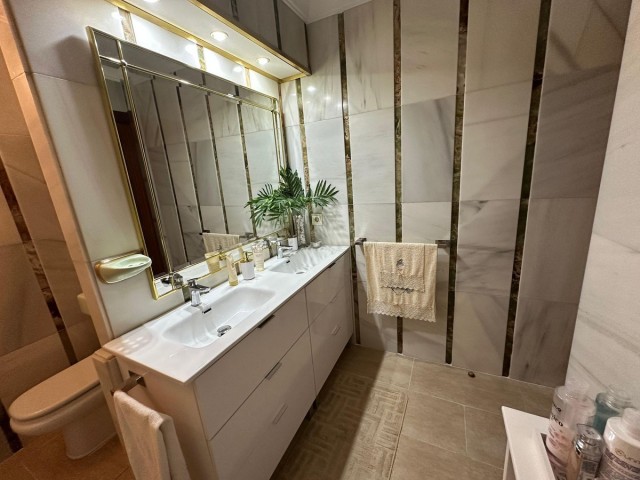 3 Bedrooms Apartment in Estepona