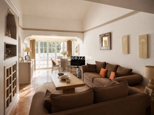 3 Bedrooms Townhouse in Puerto Banús