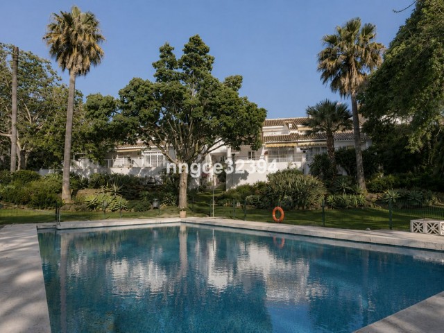 3 Bedrooms Townhouse in Puerto Banús