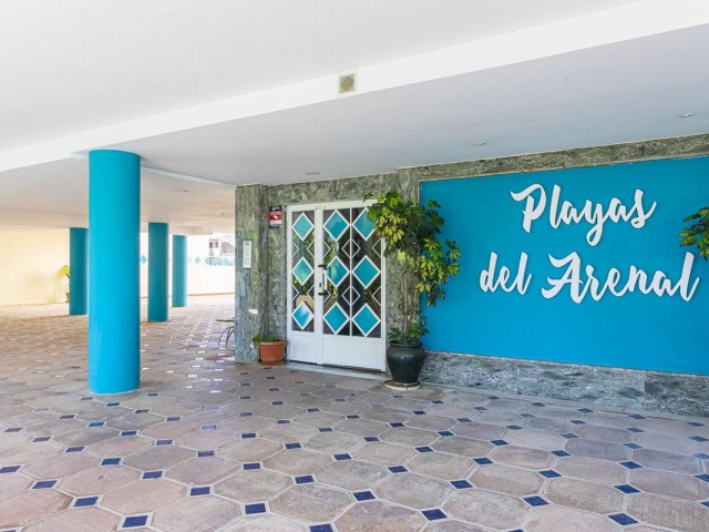Apartamento con 3 Dormitorios  en Costabella