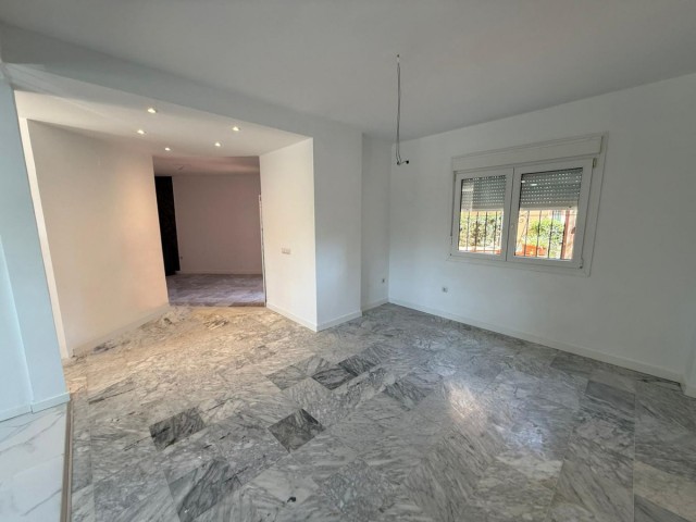 Villa avec 4 Chambres  à Manilva