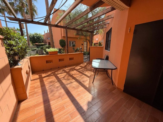 Villa avec 4 Chambres  à Manilva