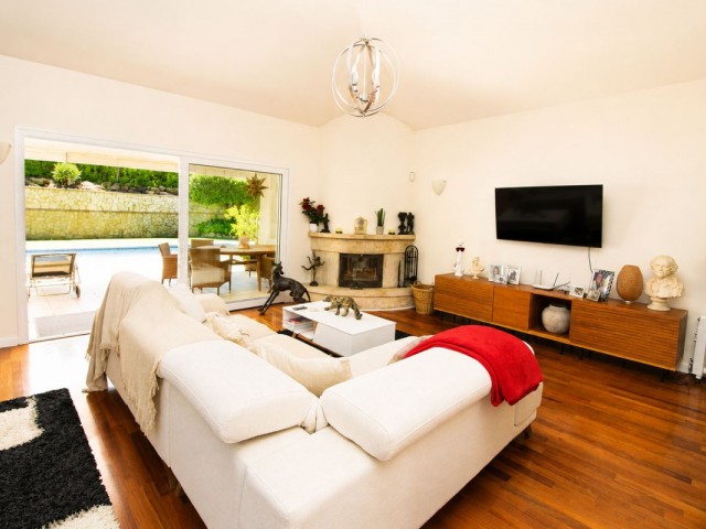 6 Schlafzimmer Villa in Sierrezuela