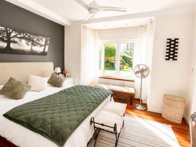 6 Schlafzimmer Villa in Sierrezuela