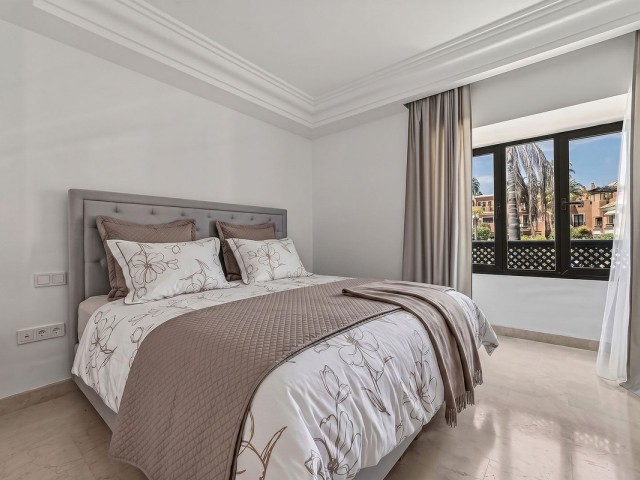 Maison mitoyenne avec 2 Chambres  à Bahía de Marbella