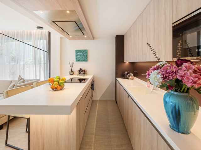 2 Bedrooms Apartment in Marbesa