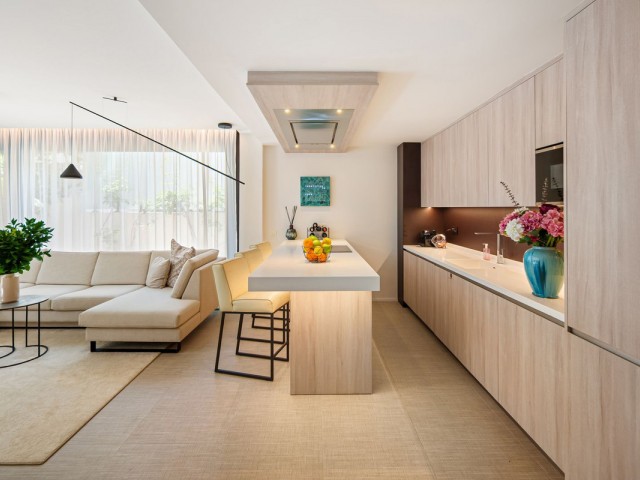 2 Bedrooms Apartment in Marbesa