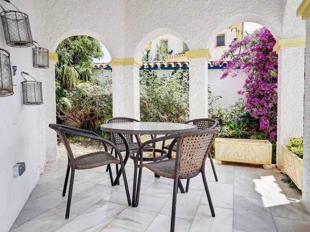 4 Schlafzimmer Villa in Sierrezuela