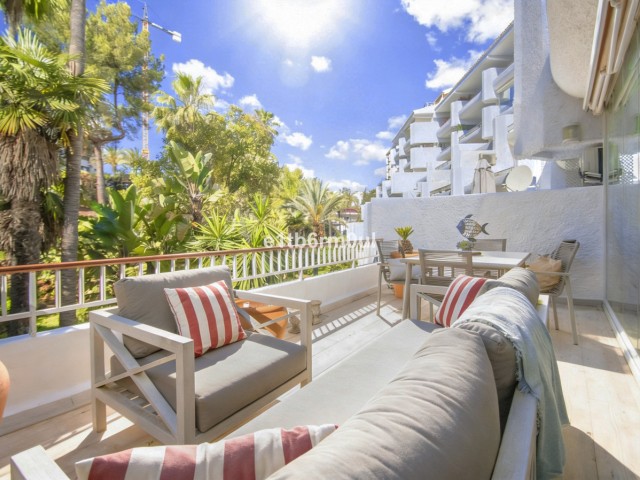 Apartment, The Golden Mile, R5389318
