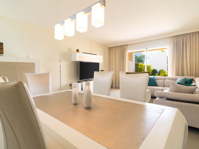 2 Bedrooms Apartment in El Paraiso